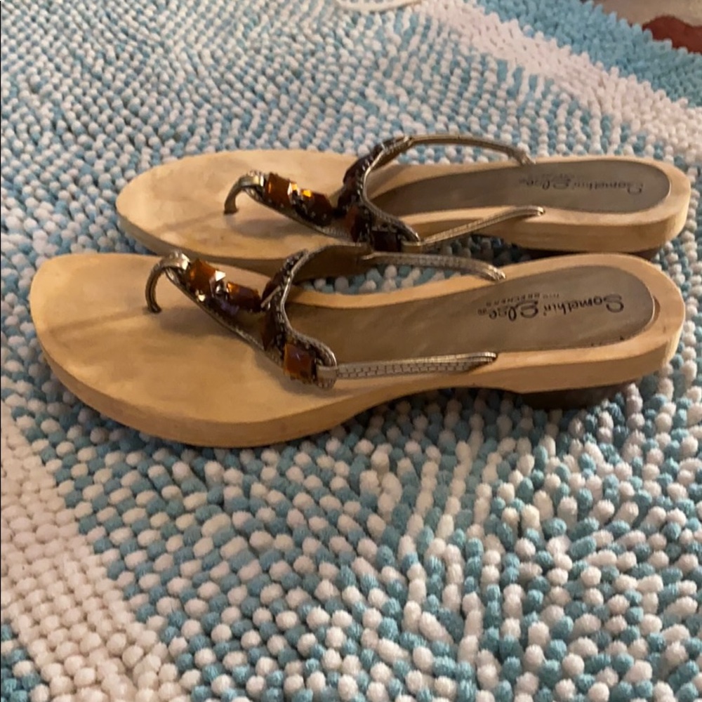 Flip flops - Picture 2 of 5